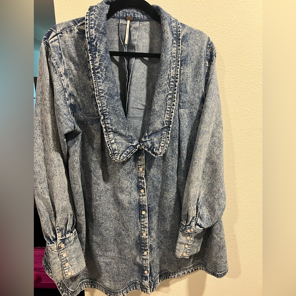 Free People Women Denim Shirt/Dress size M